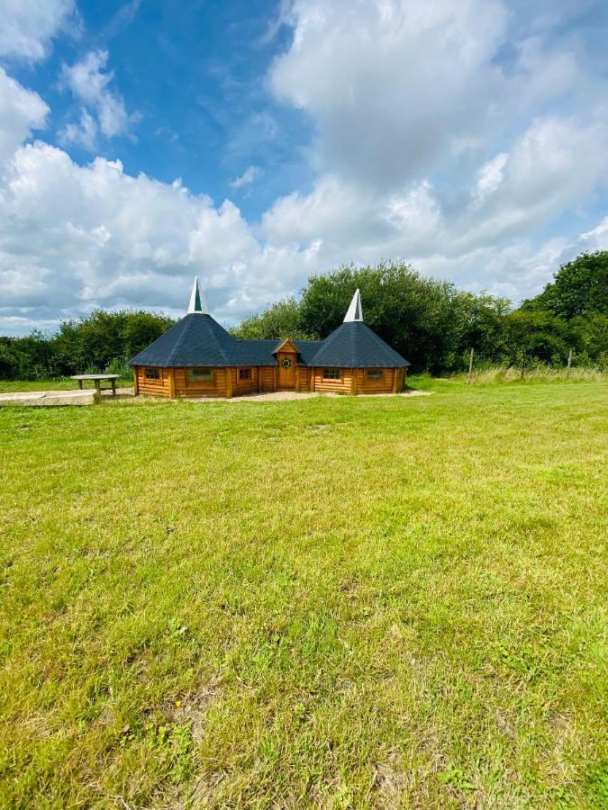 Отель Miniature Oast House Аш Экстерьер фото